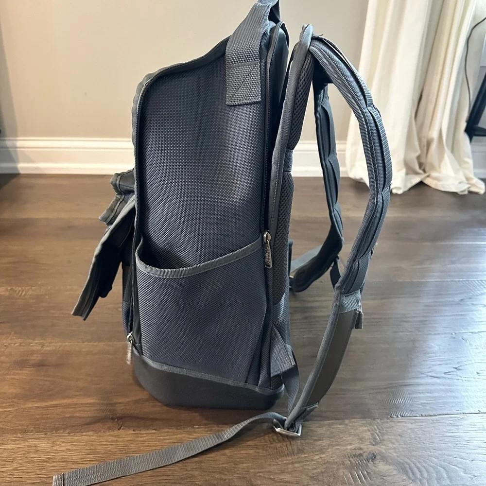 Eastwing Hard Bottom Tool & Laptop Backpack 20in
